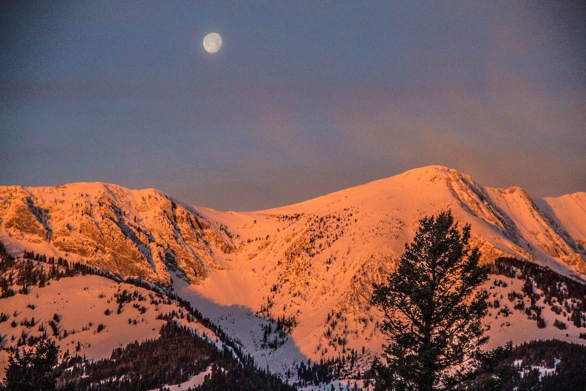 moon-over-sacajawea-1